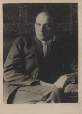 Фотография «Маяковский. Портрет»